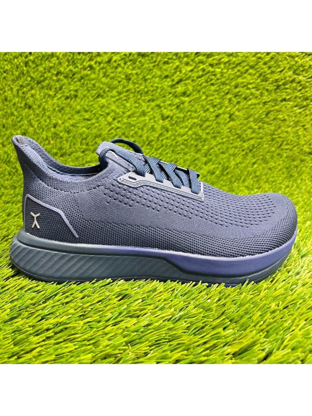 Flux Adapt Runner Azurite Blue Womens Size 6 Running Athletic Walking Shoes